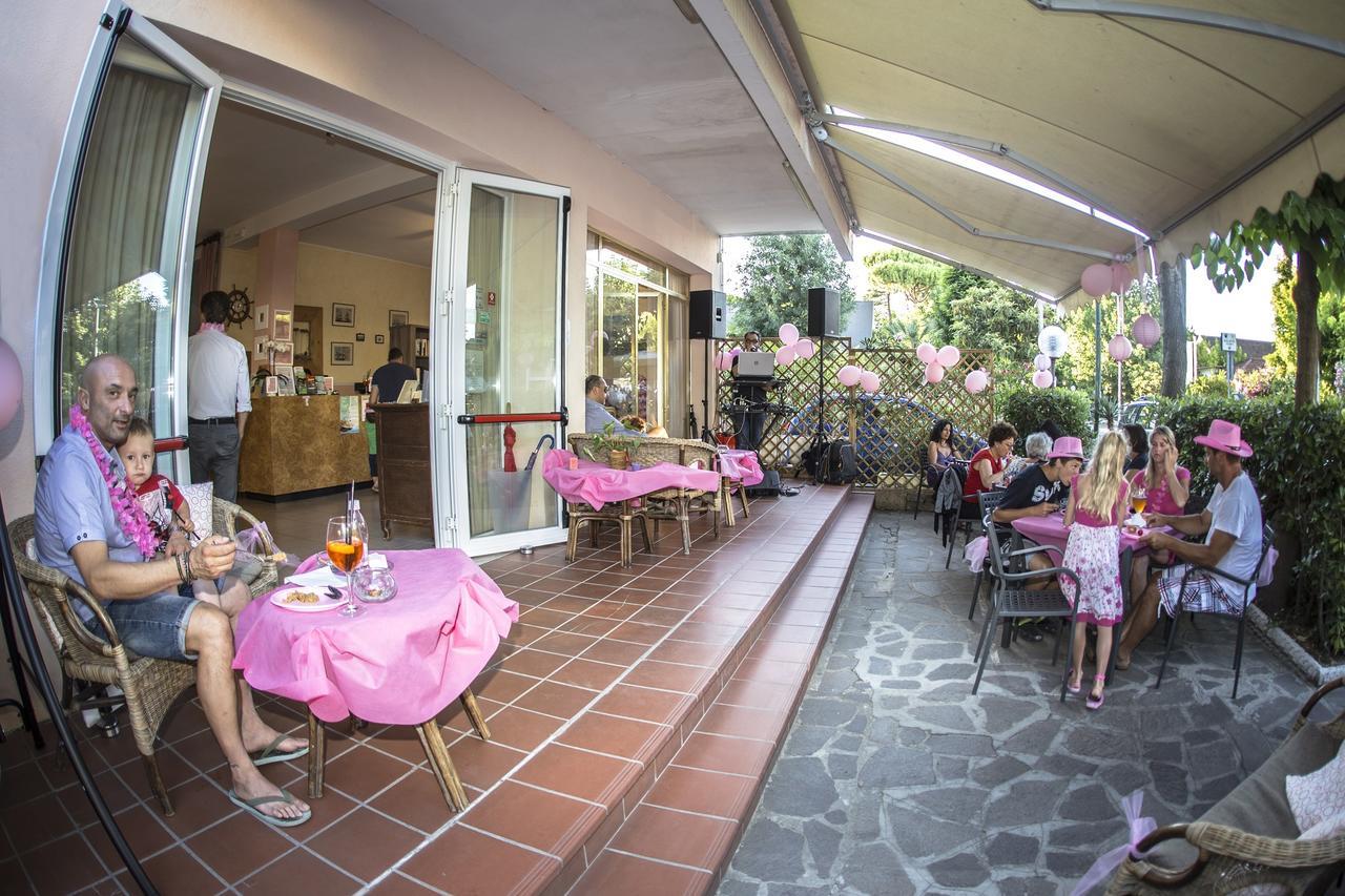 Hotel Ninfea Cervia Dış mekan fotoğraf